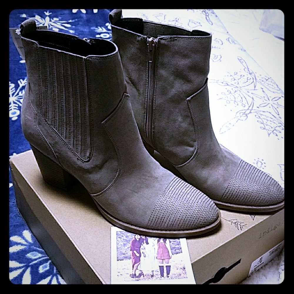 Indigo rd. Edenia Boots Size 10
